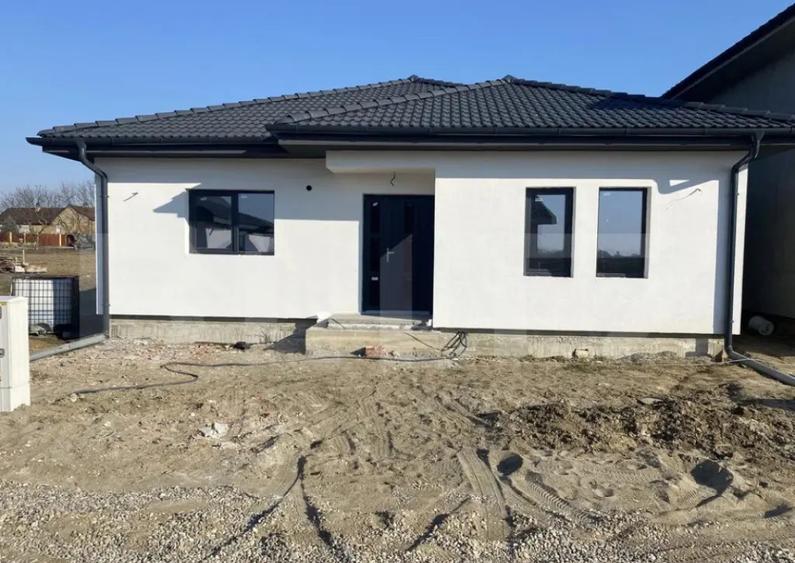 De vanzare casa semifinisata , 92mp, Martinesti - 1