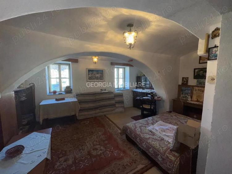 Vand casa zona Alunis, suprafata teren 450 mp Vand casa zona Alunis, suprafata teren 450 mp