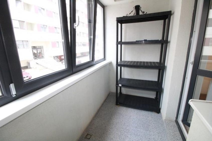 Apartament cu 2 camere decomandat, mobilat în Militari