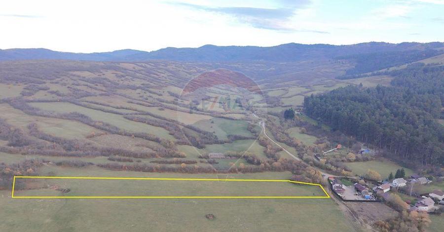 Teren 5.800 mp Purcareni curent, gaz, apa / Strada 30 de... - 5