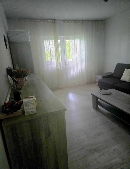 Apartament de vanzare - 5