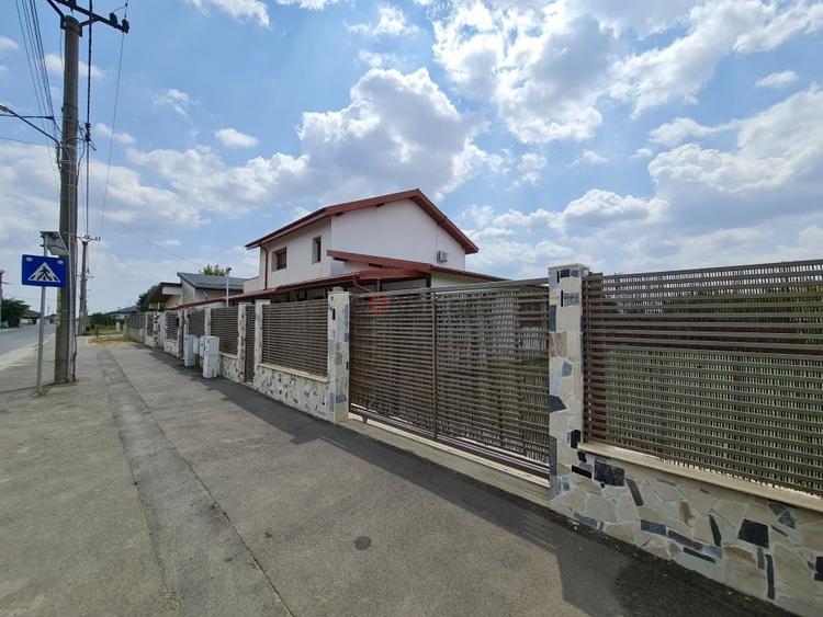 Vila 6 Camere - Saftica - 2