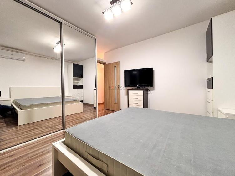 Apartament 3 Camere 67mp Decomandat Bloc 1979 3 min Metrou LUJERULUI  - Renovat - 22