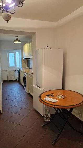 Vitan , garsoniera, metrou Mihai Bravu 7 min, mobilata, utilata - 10