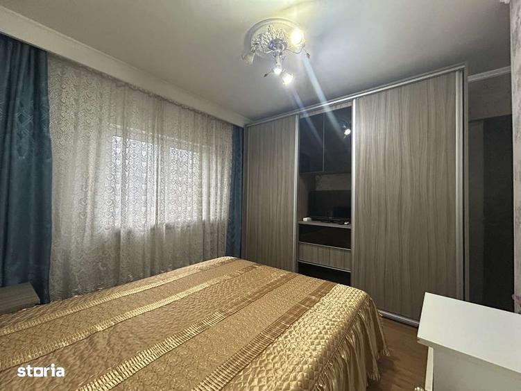 Apartament cu 3 camere decomandat în Prundu