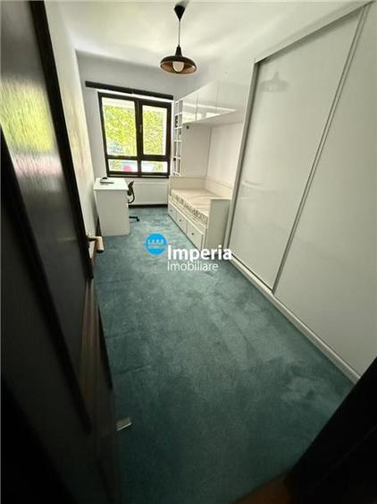 Apartament cu 3 camere decomandat în Moara de Vânt