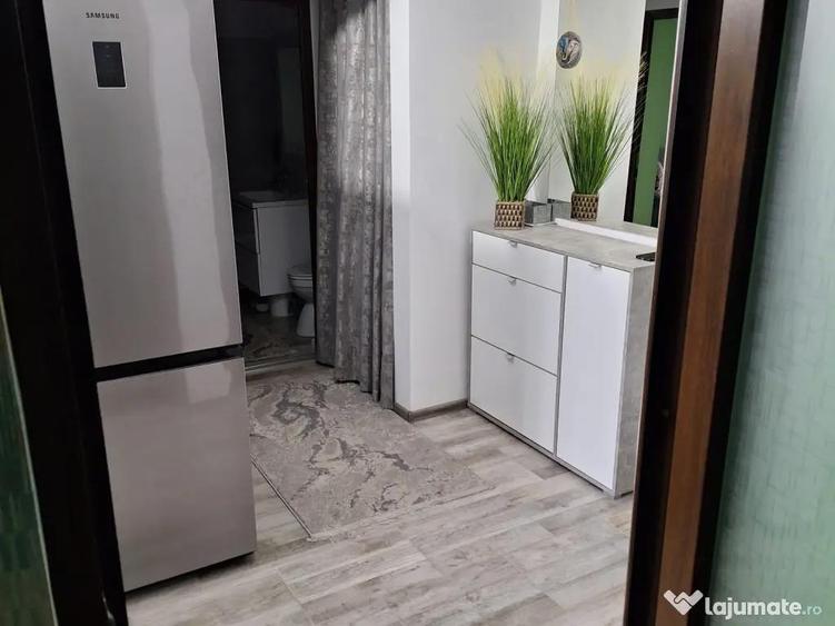 Apartament de vanzare 2 camere central - 2