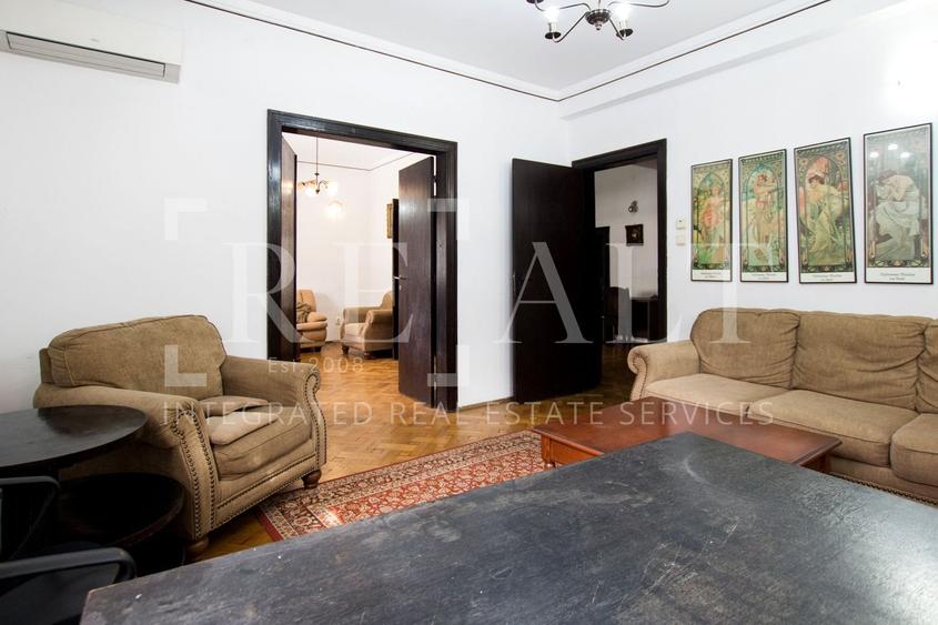 Inchiriere casa, vila 5 camere | Arhitectura deosebita, Curte | Stefan cel Mare - 4