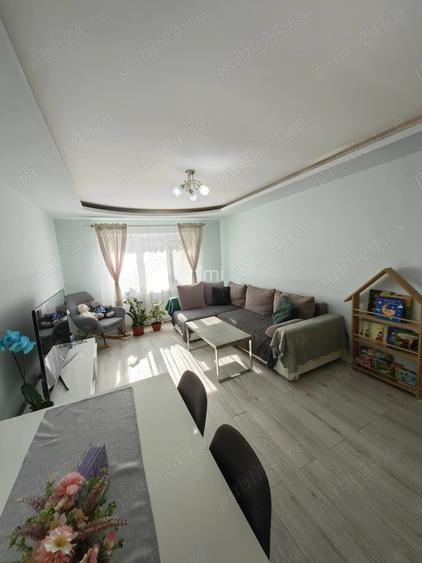 Apartament cu 3 camere de vanzare Burdujeni Apartament cu 3 camere de vanzare Burdujeni