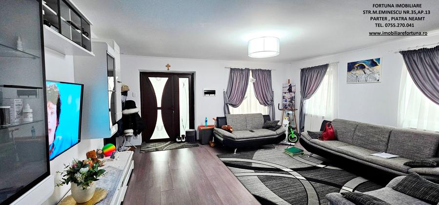 Vila cocheta prevazuta cu beci, terasa si teren- Piatra Neamt - 1