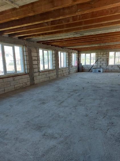 Constructie edilitar industriala: parter,etaj,mansarda curte, anexe. - 9