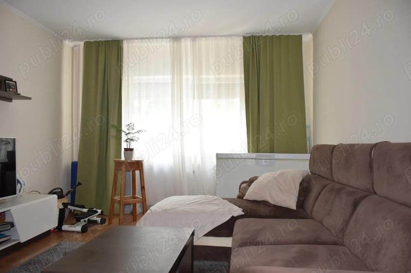 Apartament 3 camere PB, strada Alexandru Andritoiu , Oradea Apartament 3 camere PB, strada Alexandru Andritoiu , Oradea