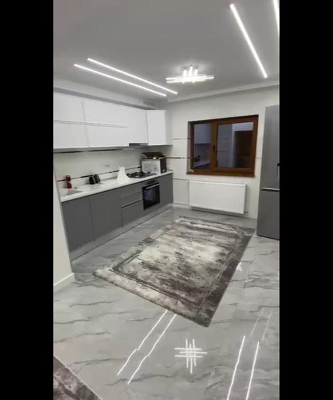 Vânzare apartament 3 camere  strada deleni Teiul doamnei - 4