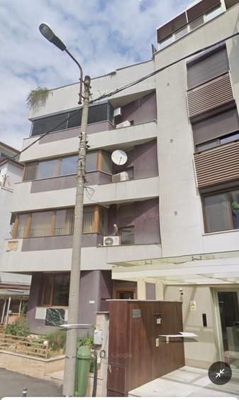 Vanzare Apartament 3 camere Aviatorilor - Piscina interioara - 1