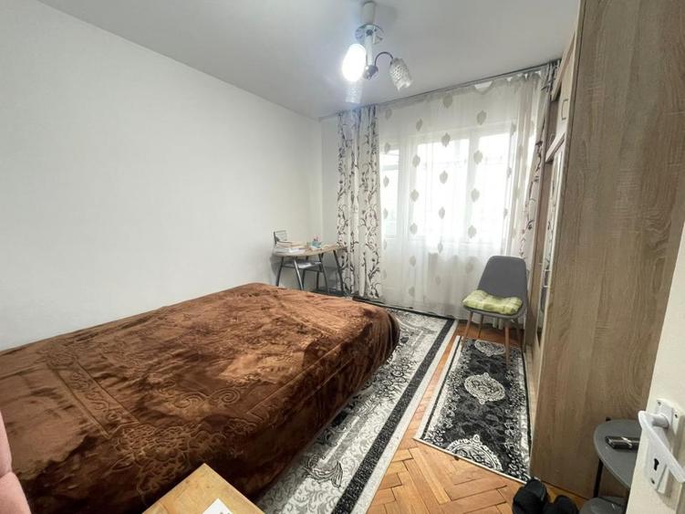 Apartament 3 camere decomandat - Podu Ros-liceul Racovita - 4