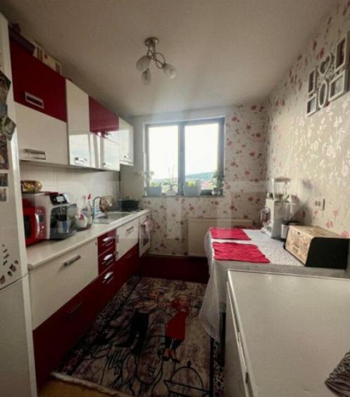 Apartament 4 camere, 100 mp, decomandat, cartier Burdujeni - 7