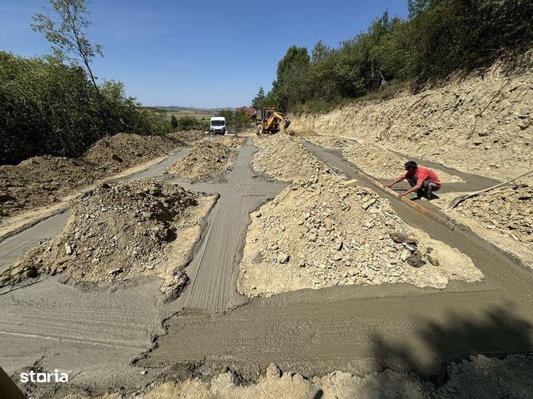 Loc de casa zona linistita - 2