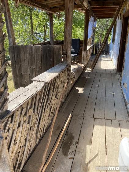 Vand Casa Tradi?ionala cu ?ura - 1