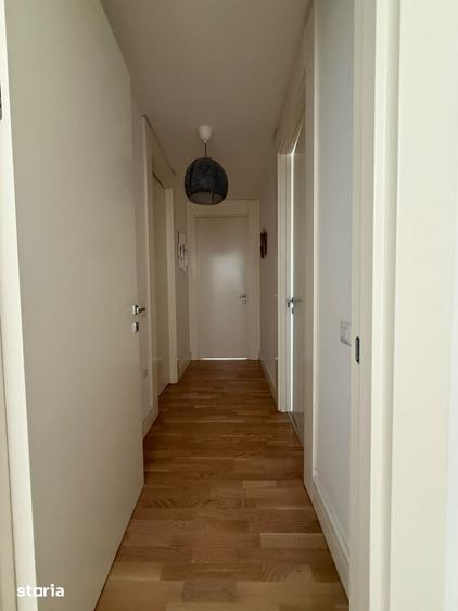 Apartament cu 3 camere în Tei