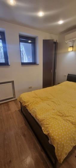 Apartament cu 2 camere semidecomandat, mobilat în Cișmigiu