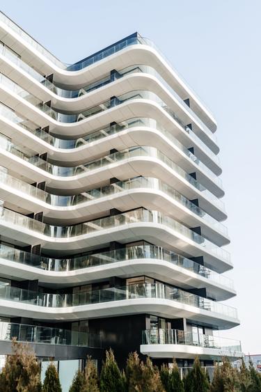 APARTAMENT 4 CAMERE - TERASA 81MP - FLOREASCA - COMISION 0% - 1