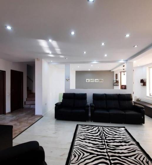 Vila de vanzare - Cumpana - - 2