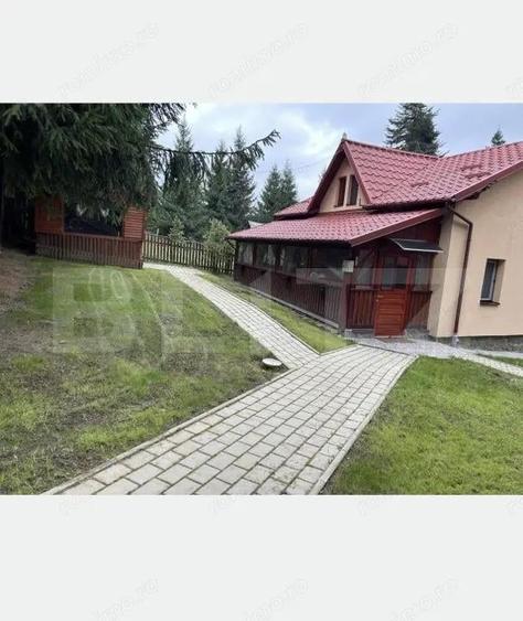 Casa / Cabana langa Piatra Fantanele - 2