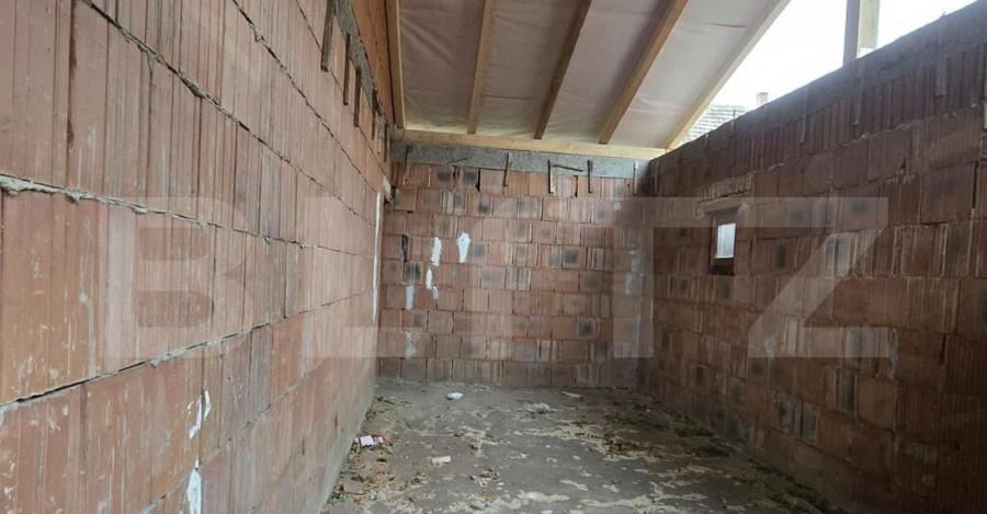 Casa la rosu, 191mp, teren 471mp. Viile satu Mare - 1