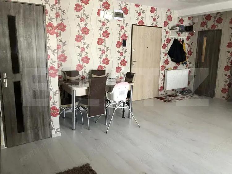 Apartament de vanzare cu 2 camere, 57 mp utili , 12 mp balcon , zona Unirii - 6