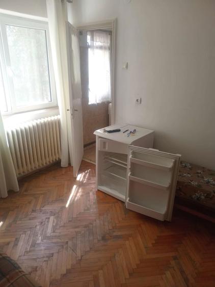 Garsoniera Barlad zona centrala - 5