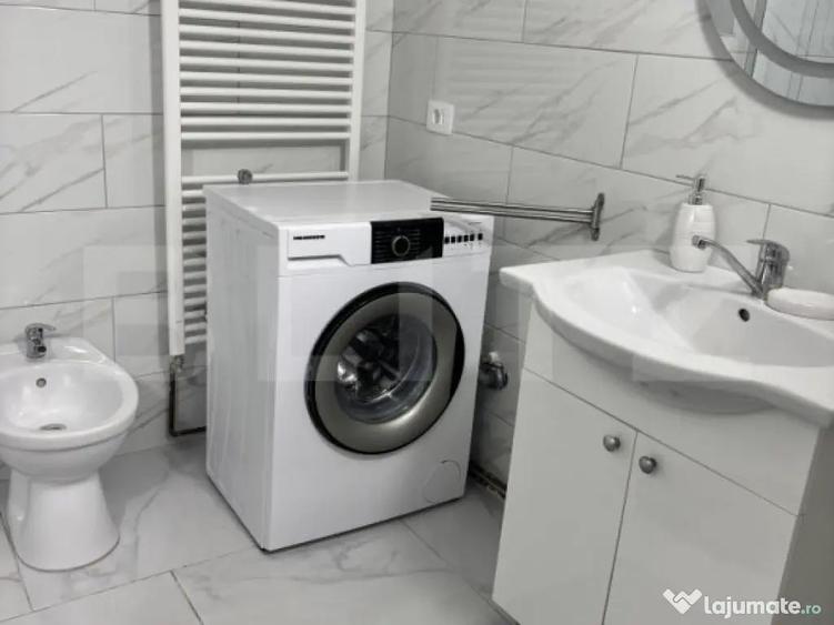 Casa de vanzare, 8 camere, 263 mp + 400 mp teren, in Cam - 14