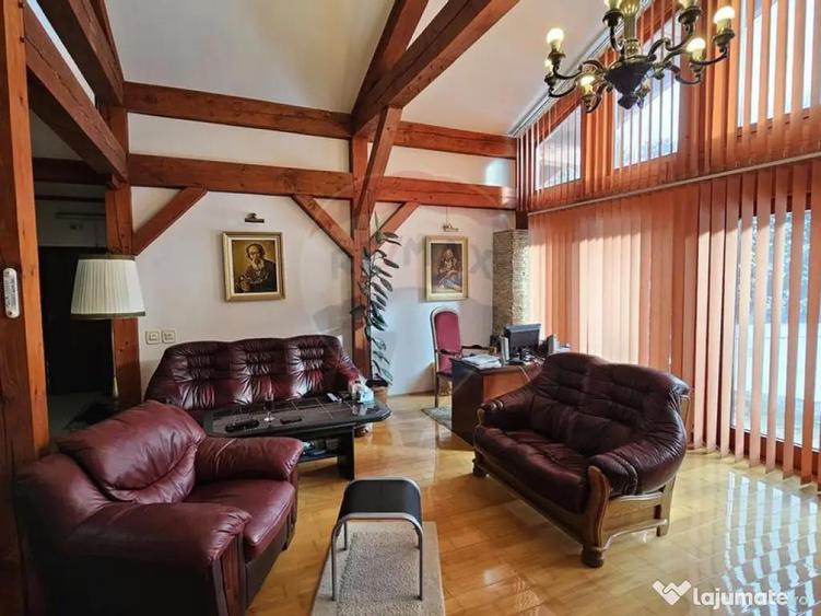 Vila de lux cu 4 camere de vanzare in Campulung Moldo... - 9