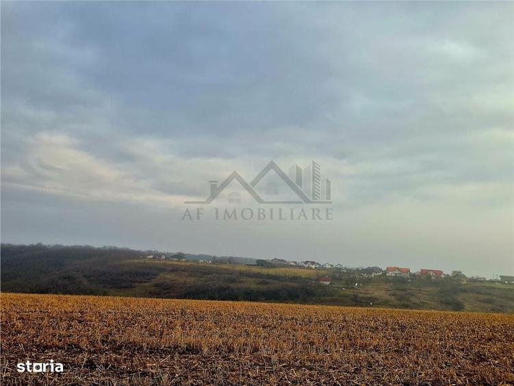 Teren pentru casa cu autorizatie si cu vedere frumoasa - 1