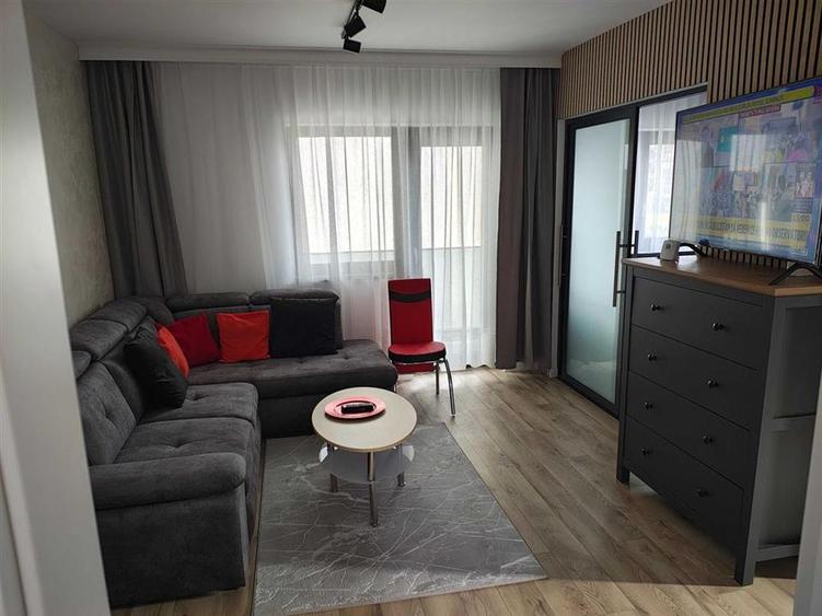 Apartament NOU cu 3 camere balcon parcare zona Shopping City - 1