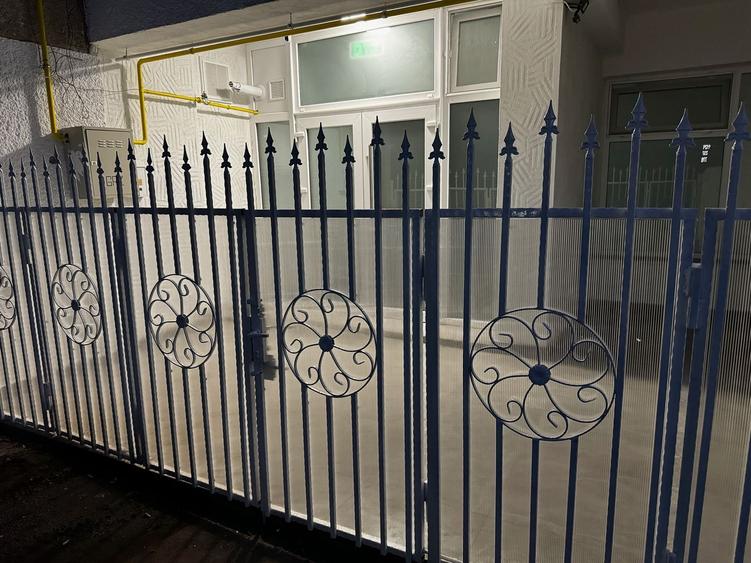 Spatiu clinica - 8 cabinete noi - 200mp, Centrul Civic Iasi - 17