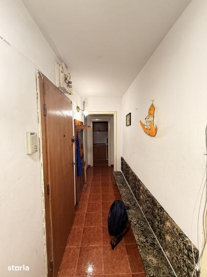 Apartament cu 2 camere decomandat în Medicină