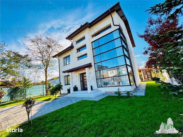 Casă cu 4 camere în Ostratu
