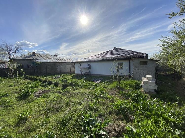 Casă cu 4 camere în Bălăceanu