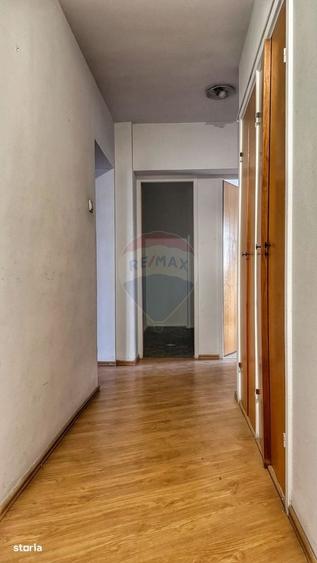 Apartament cu 4 camere de vanzare in zona 13 Septembrie - 7