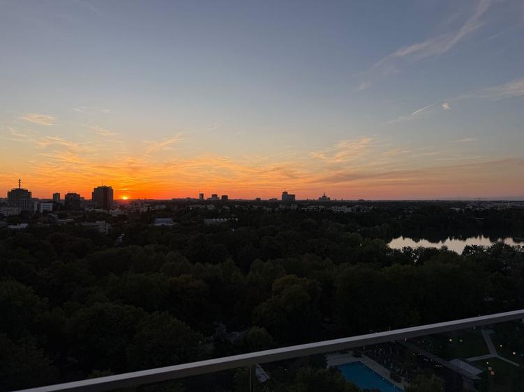 Apartament cu 4 camere în Floreasca