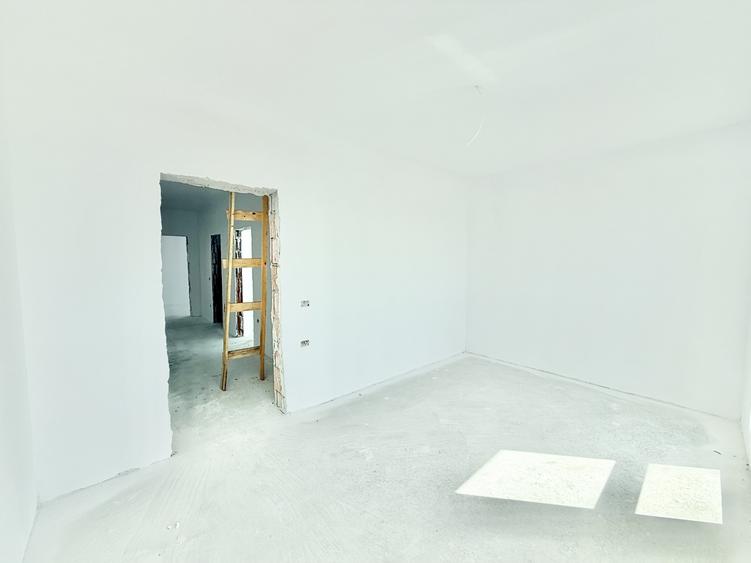 Duplex cu 4 camere cu Canalizare în Moșnița Nouă