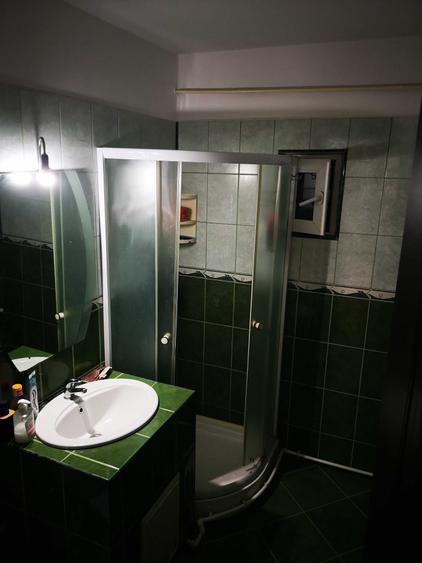 Apartament cu 2 camere semidecomandat în Brazda lui Novac