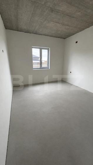 Casă individuală cu 3 camere cu Canalizare în Bascov