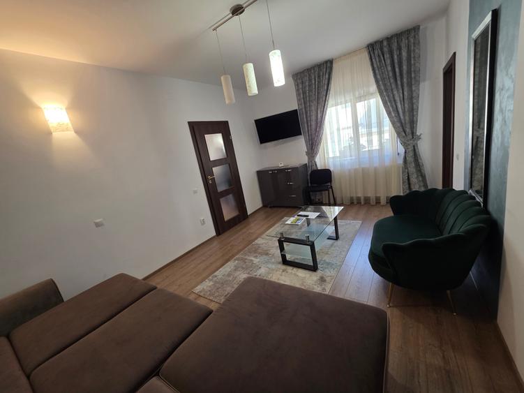 Casă individuală cu 2 camere cu Teren 100 Mp în Ultracentral