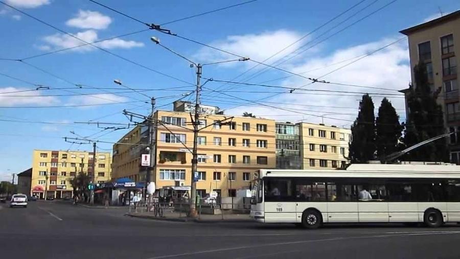 Apartament cu 2 camere nedecomandat în Central