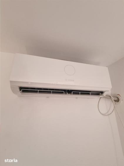 Casă cu 5 camere cu Teren 1694 Mp în Nanov