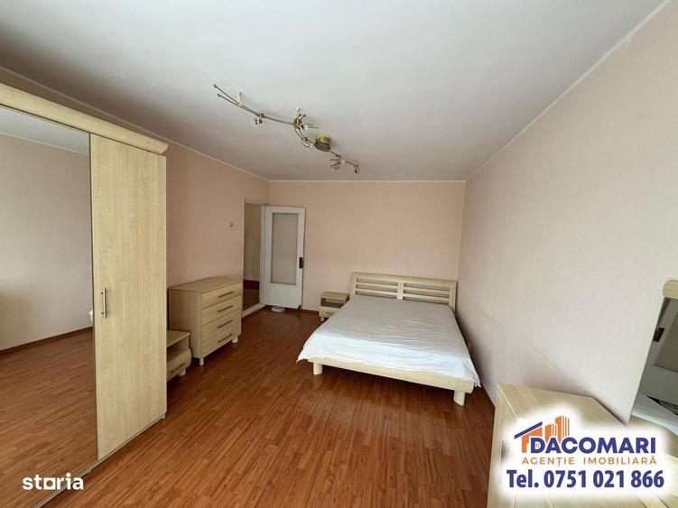 Apartament cu 3 camere decomandat în Central