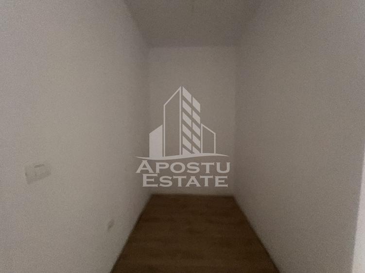 Duplex cu 4 camere cu Canalizare în Covaci