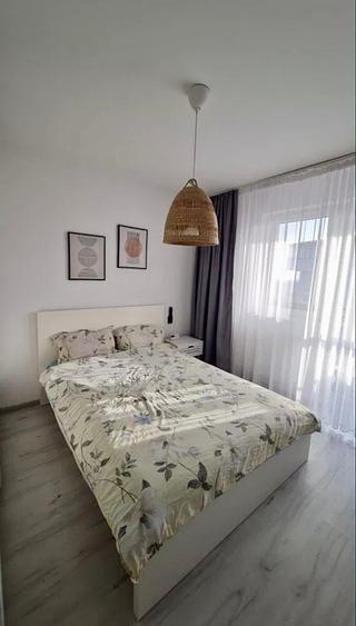 Apartament cu 2 camere semidecomandat, mobilat în Metalurgiei