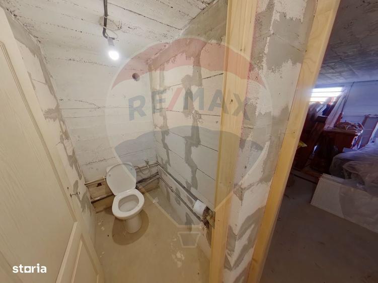 Casă cu 3 camere în Sarasău